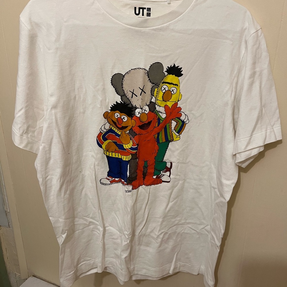 Uniqlo Kaws Sesame Street T-Shirt